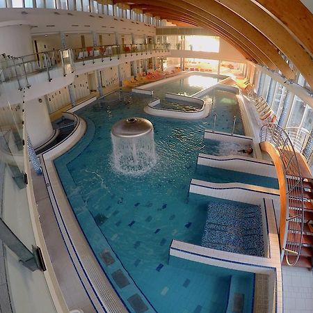 Lake And Spa Apartman فيلينس المظهر الخارجي الصورة